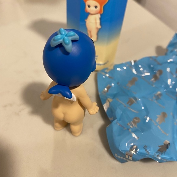 NWT, Authentic Sonny Angel - Whale, Marine Series - Picture 3 of 7